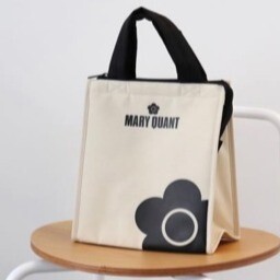MARY QUANT