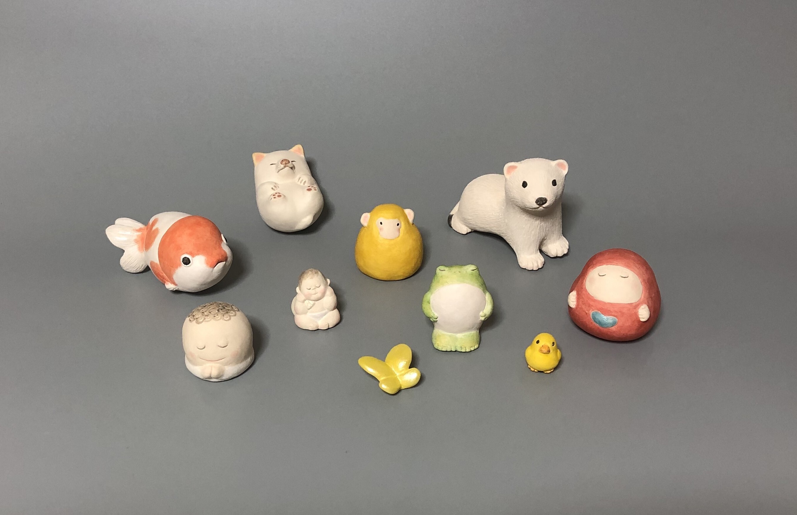 心が和み、ありふれた日常がいとおしく感じられる、 土人形たちの世界〈こばやし みずほ　陶人形展〉