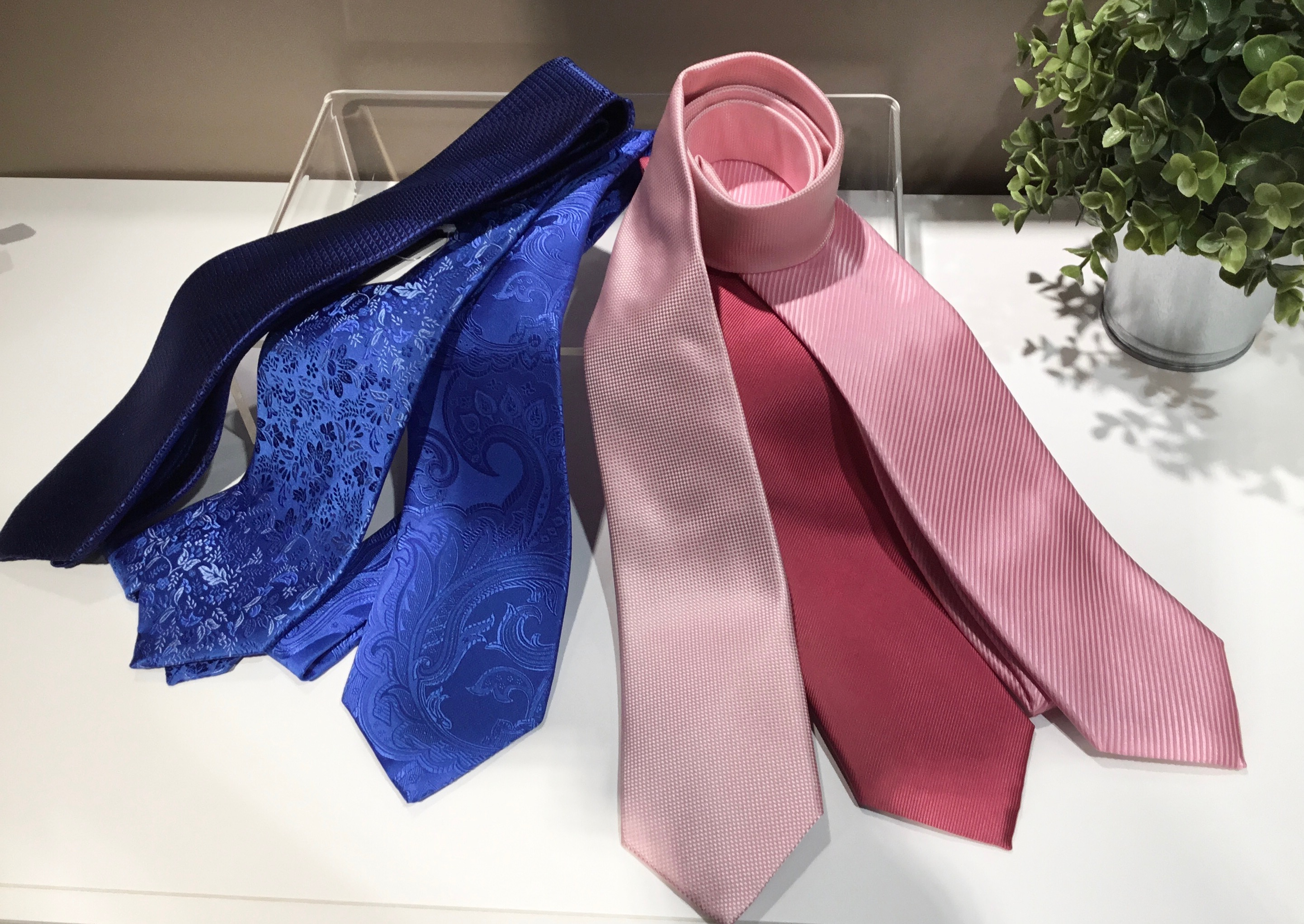 バレンタインオススメギフト🎁. ネクタイ編