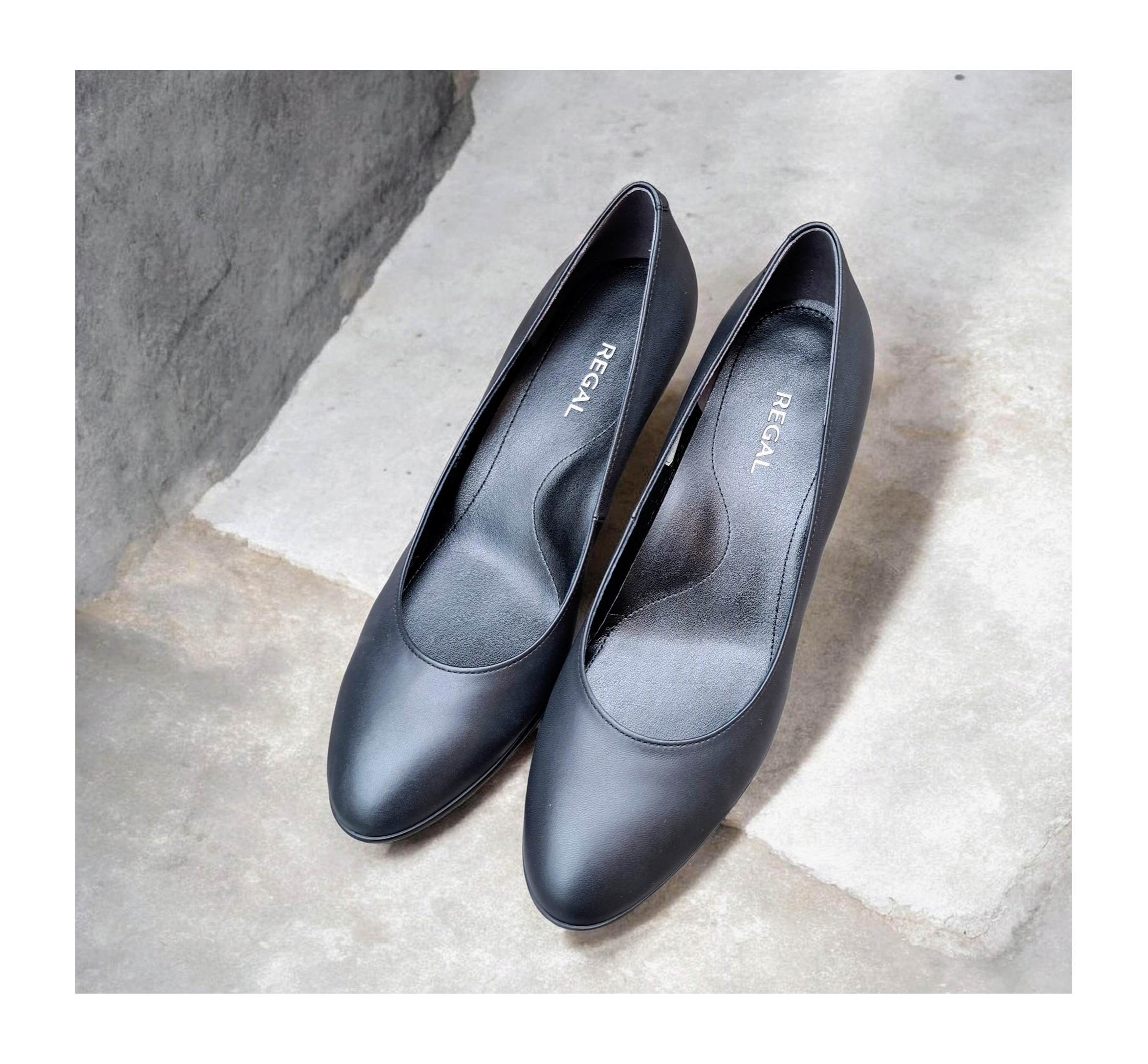 晴雨兼用ブラックパンプス☆リーガル