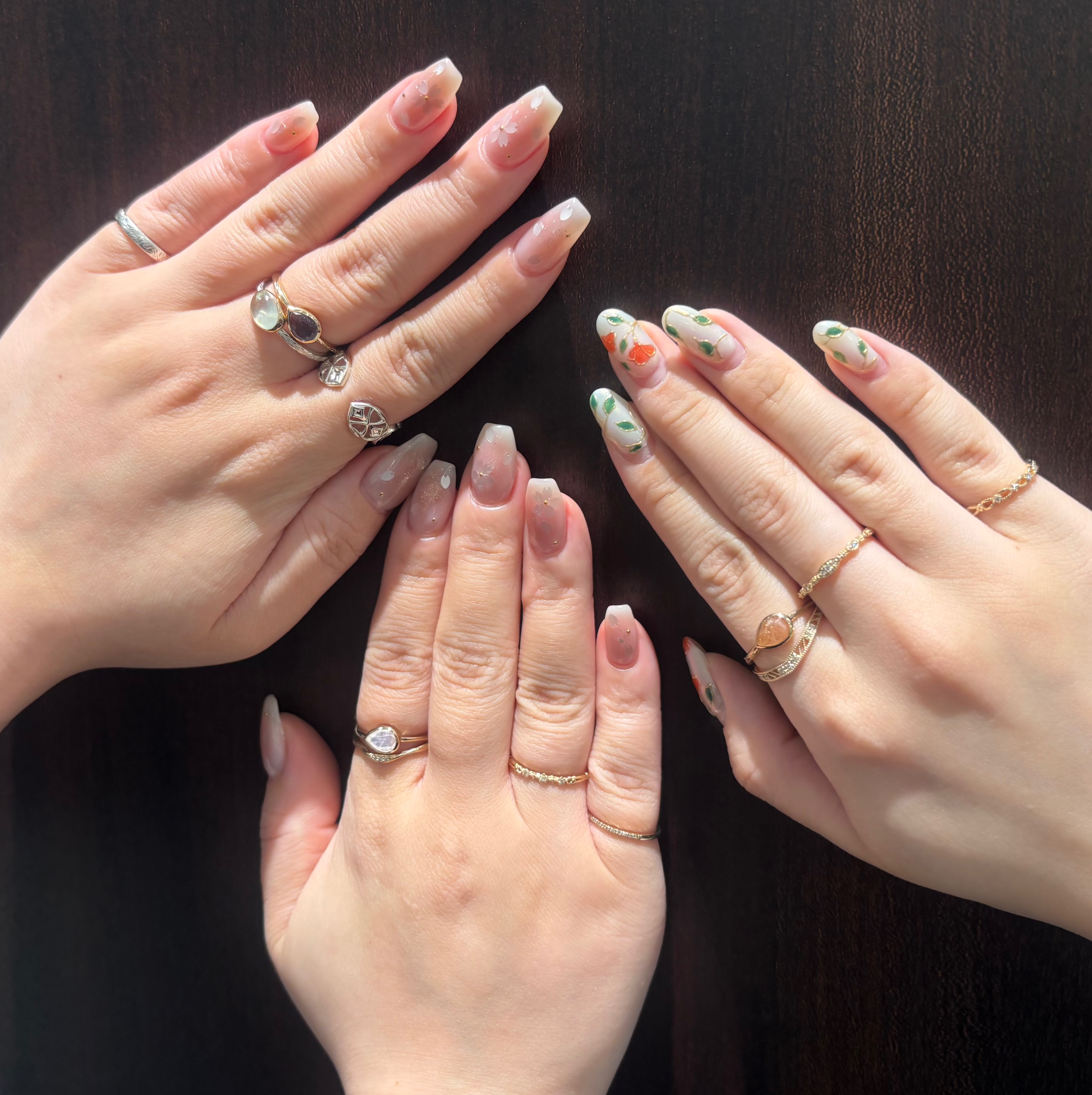 あなたはどのコーデが好き?I Love Colors 🌼