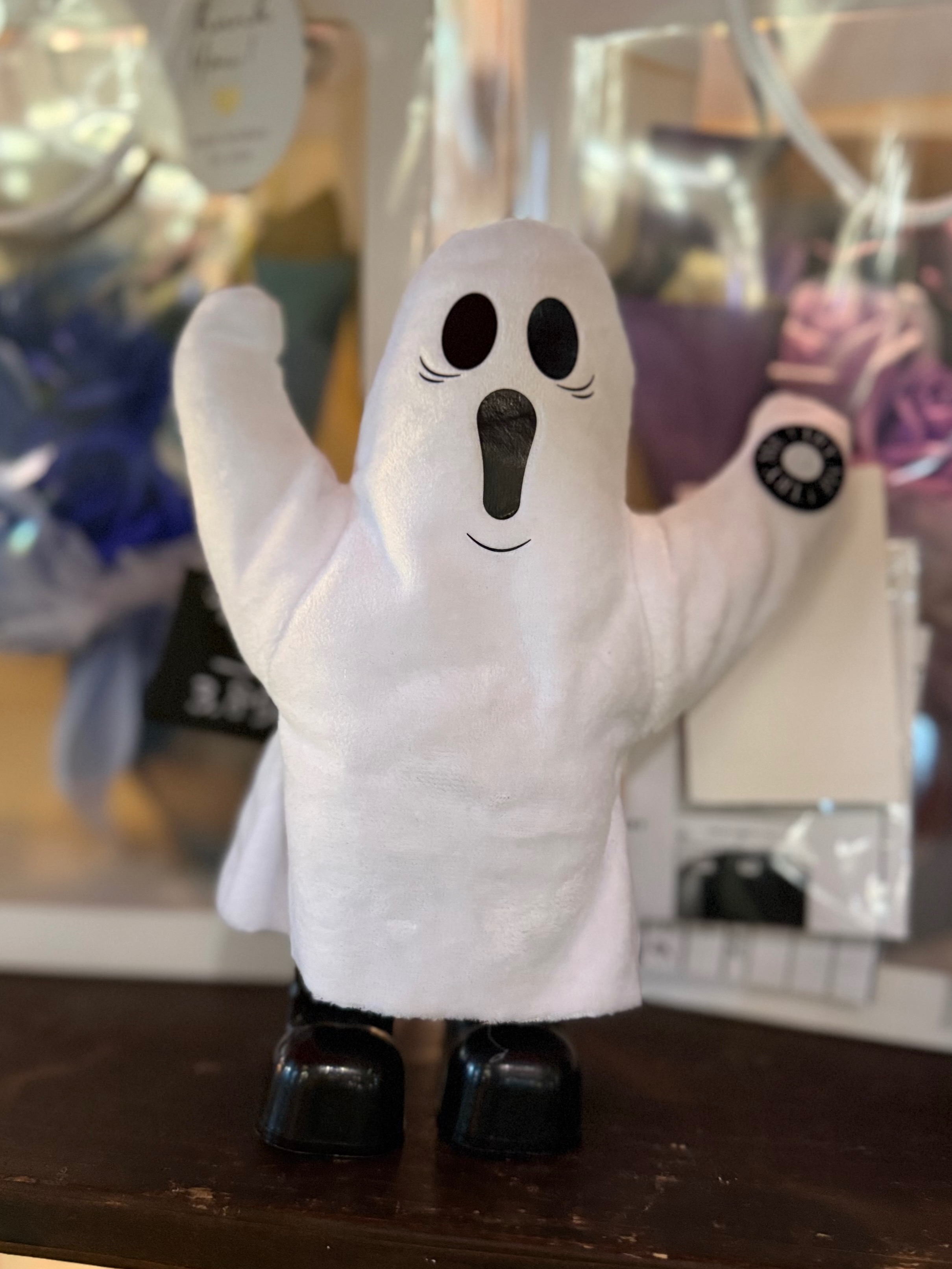 🎃 お花屋さんにオバケがやってきた⁉️👻 秋色のお花と楽しむハロウィン🌺