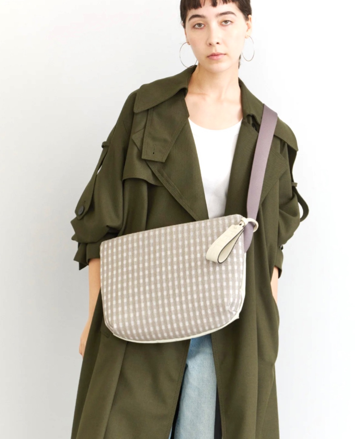 【PELLE BORSA】👜👛NEW！チェックの薄マチショルダー