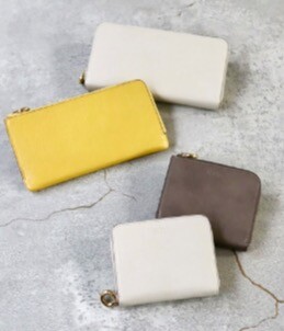 【PELLE BORSA】👜👛　NEW！レザーウォレットの新シリーズ登場！