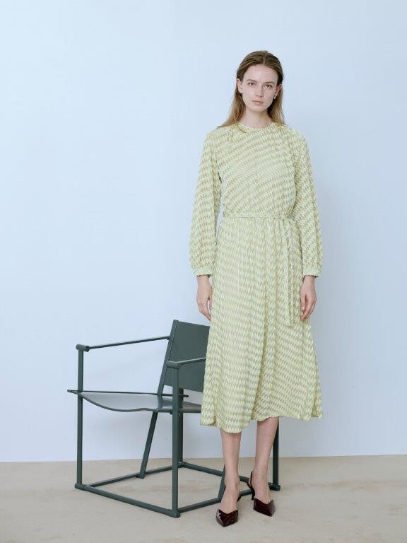 ミラ・ショーン　WOMENS　　 POP - UP STORE