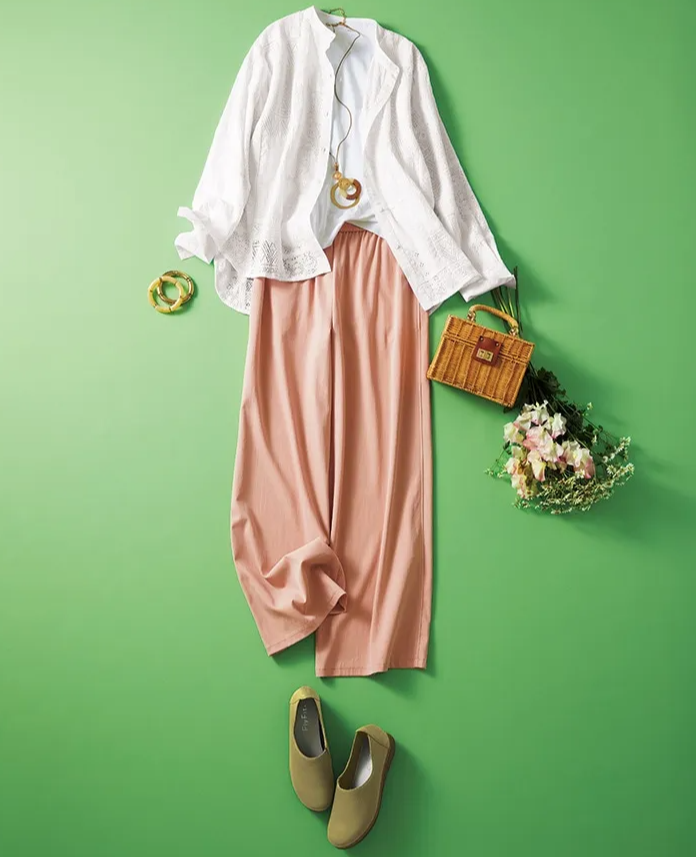 レースでエレガントなお洒落を!