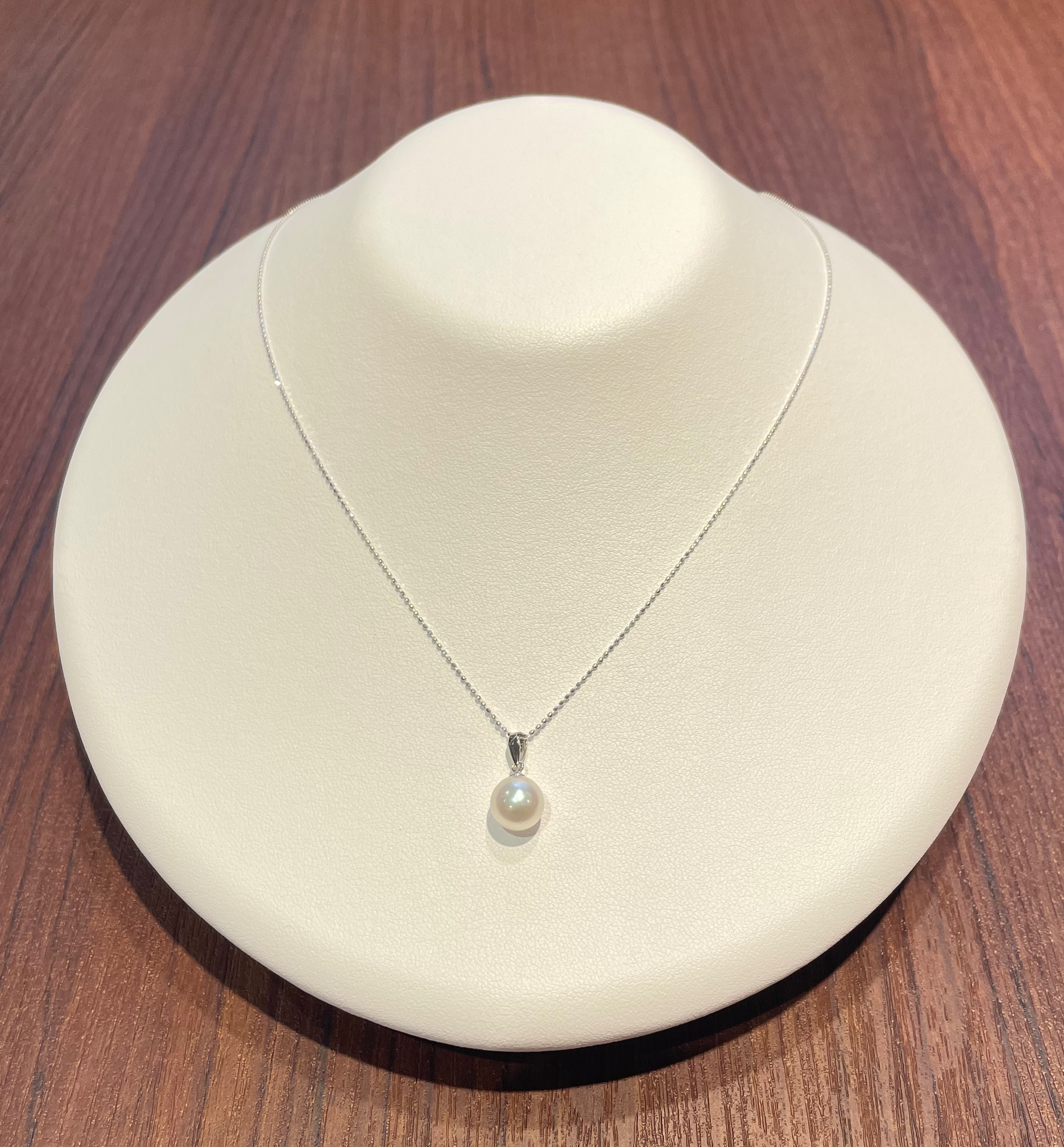 アコヤ真珠のペンダント、お買い得価格で販売しております✨