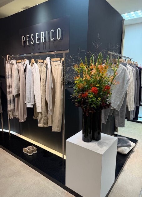 ちょっとクラシカルなワンピース 👗