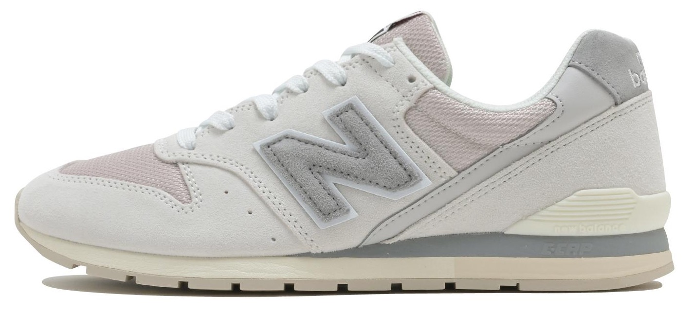 NEWBALANCE U996 2YGシーズンカラーでも特に人気のホワイトが入荷してます！