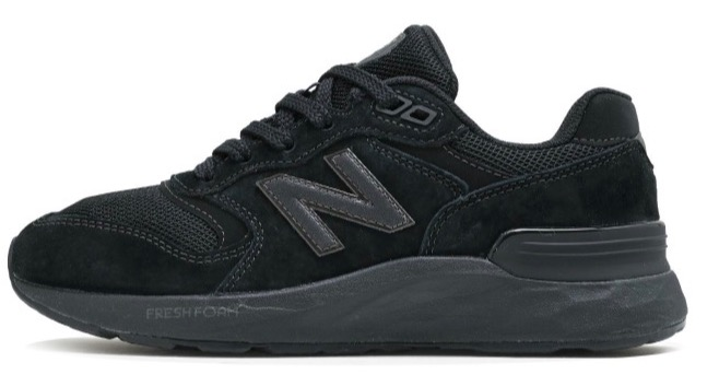 NEW BALANCE  W880 9J8 大人気カラーがリストック！！お早めのご検討を！