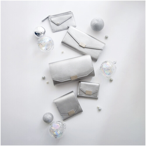 長く寄り添う、かねまつのレザーグッズコレクション