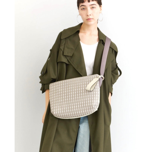 【PELLE BORSA】👜👛NEW！チェックの薄マチショルダー