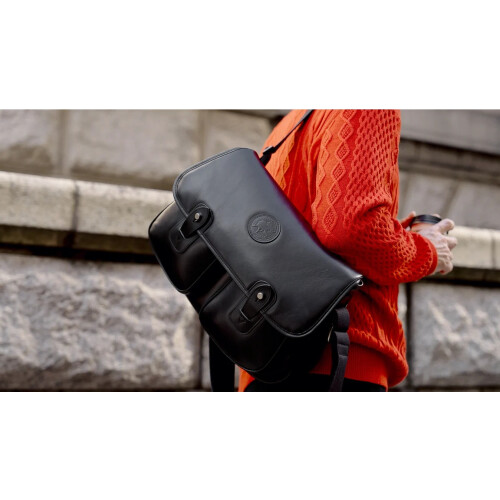 ブランド創設60周年記念　新バチューレザー