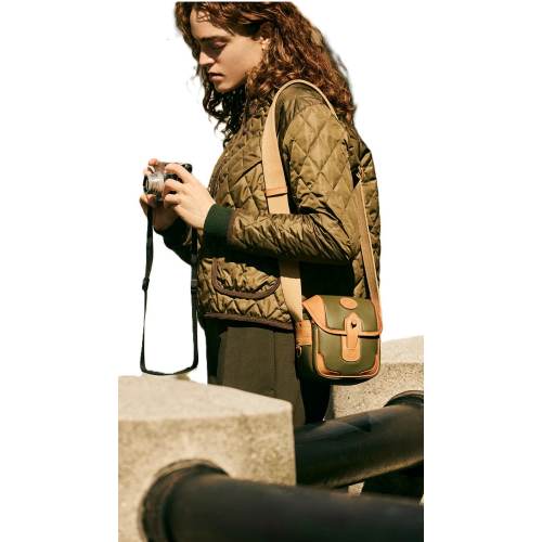 旅の道具を収納するためのロマンティックなバッグが誕生