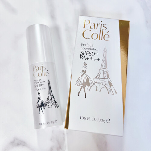 自然なツヤ感を演出するファンデーション