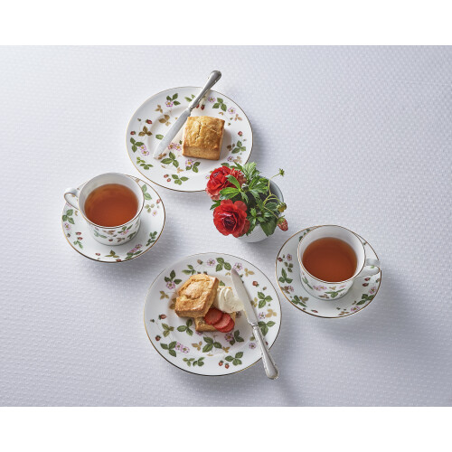 WEDGWOOD　ワイルドストロベリー　６０周年記念　キャンペーン