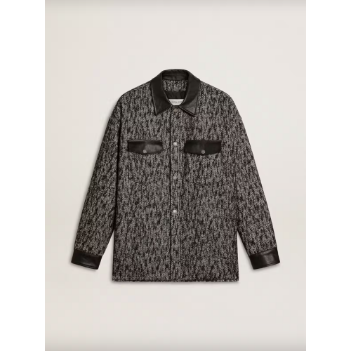 心まで温めてくれる、クラシカルなジャケット