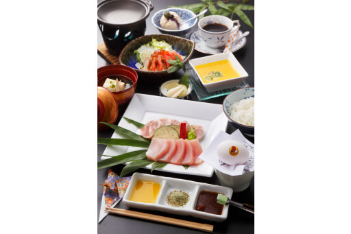 いずみ親子ステーキごはん
