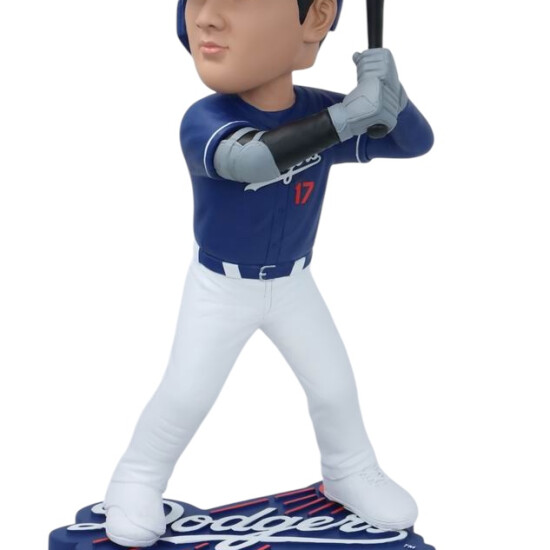 「大谷翔平45㎝首振り人形2025年モデル」抽選販売