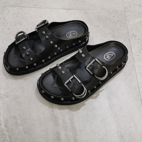 アッシュのスライドサンダル👡✨