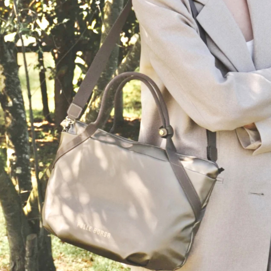 【PELLE BORSA】👜👛NEW！A4対応の2WAYトートが仲間入り♪
