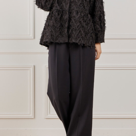 ジャガードブラウス　《STORY3月号掲載》