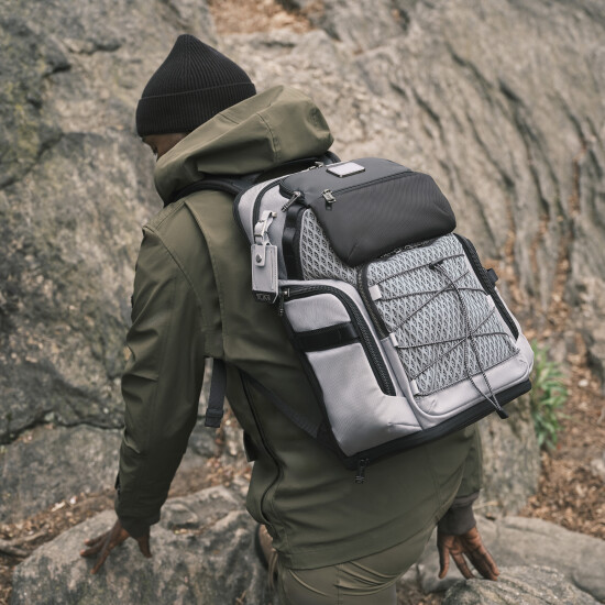 【トゥミ】ALPHA BRAVOコレクション / 新色パールグレイメッシュ