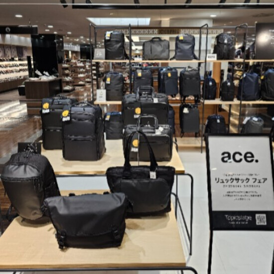 ace. リュックサックフェア