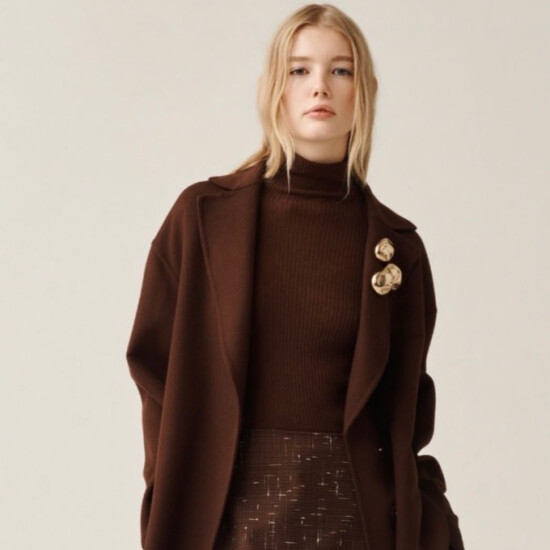 一枚でもインナーでも👌薄手ニット